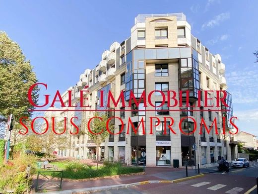 Appartamento a Bourg-la-Reine, Hauts-de-Seine