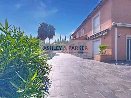 Luxus-Haus in Cagnes-sur-Mer, Alpes-Maritimes