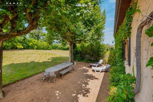 Luxury home in Grézieu-la-Varenne, Rhône