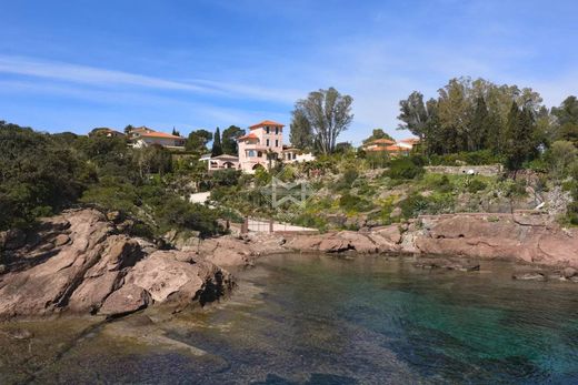 Willa w Agay, Var