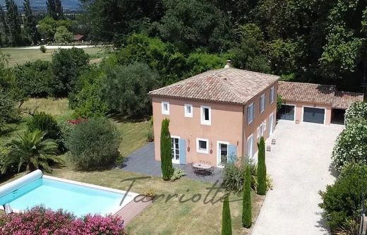 ﻓﻴﻼ ﻓﻲ Châteauneuf-du-Rhône, Drôme