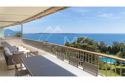 Apartment for sale in Cannes