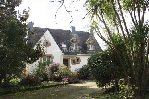 Luxury home in Baden, Morbihan