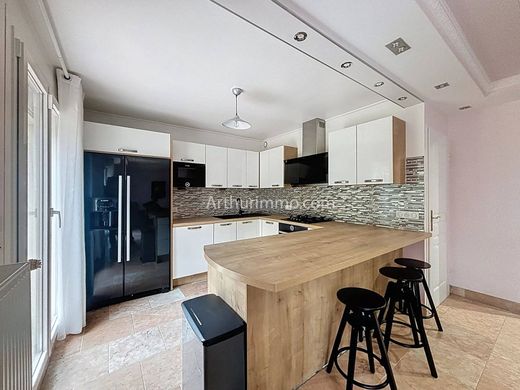 Элитный дом, Limeil-Brévannes, Val-de-Marne