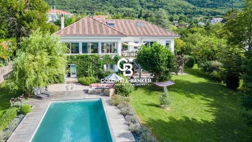 Элитный дом, Collonges-sous-Salève, Haute-Savoie