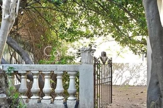 Apartment / Etagenwohnung in Ajaccio, Südkorsika