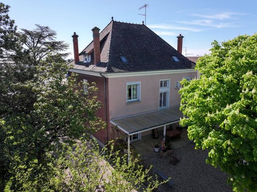 Luxus-Haus in Beaune, Cote d'Or