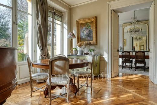 Luxury home in Versailles, Yvelines