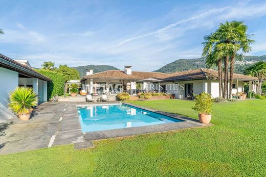 ﻓﻴﻼ ﻓﻲ Magliaso, Lugano