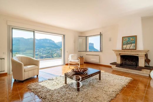 Cassis, Bouches-du-Rhôneの高級住宅