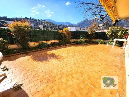 Apartment / Etagenwohnung in Menton, Alpes-Maritimes