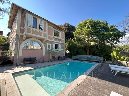 Villa in Antibes, Alpes-Maritimes