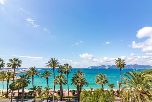 아파트 / 칸, Alpes-Maritimes