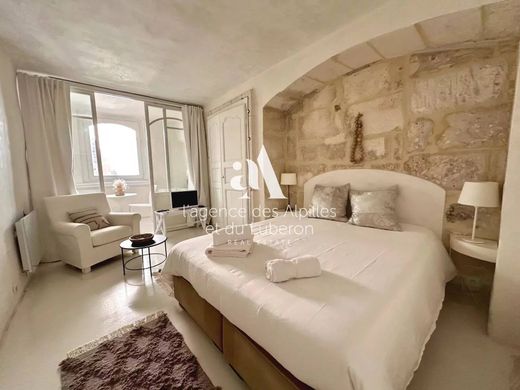 Casa de lujo en Saint-Rémy-de-Provence, Bocas del Ródano