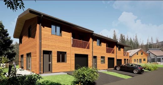 Lüks ev Prémanon, Jura