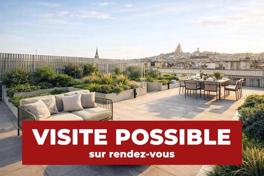 Двухуровневые апартаменты, Montmartre, Abbesses, Grandes-Carrières, Paris