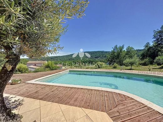 Villa a Salernes, Var