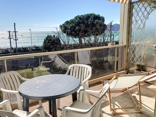 Apartament w Cannes La Bocca, Alpes-Maritimes