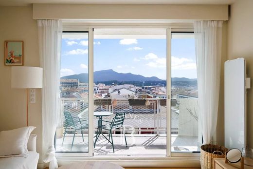 Appartamento a Saint-Jean-de-Luz, Pirenei atlantici