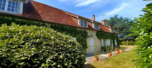 Luxury home in Lailly-en-Val, Loiret