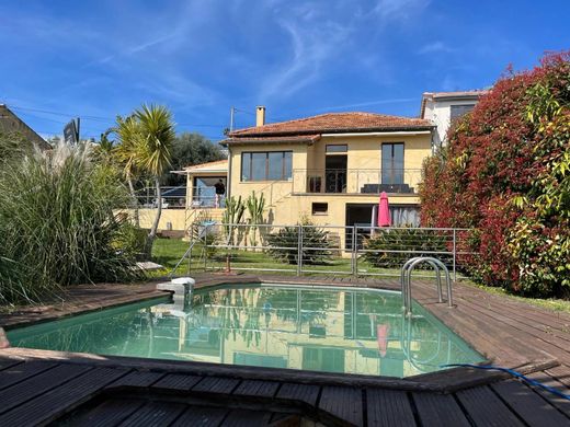 Luxus-Haus in Golfe-Juan, Alpes-Maritimes