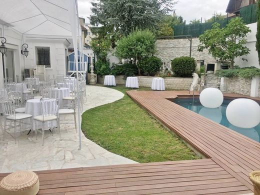 Casa di lusso a Chennevières-sur-Marne, Val-de-Marne