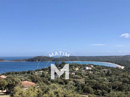 Villa in Sainte-Lucie de Porto-Vecchio, South Corsica