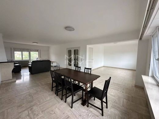 Luxus-Haus in Bertrange, Canton de Luxembourg