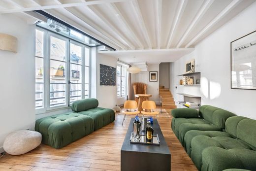 Apartment in Provence-Opéra – Grands Boulevards, Paris