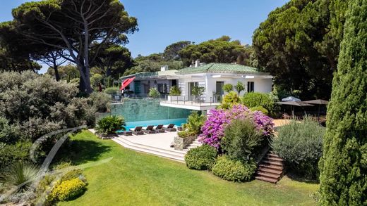 Maison de luxe à Sainte-Maxime, Var