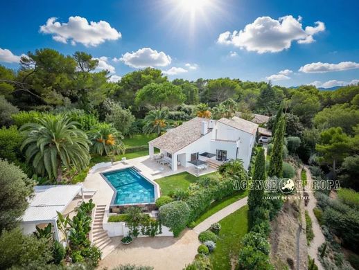 Villa in Mougins, Alpes-Maritimes