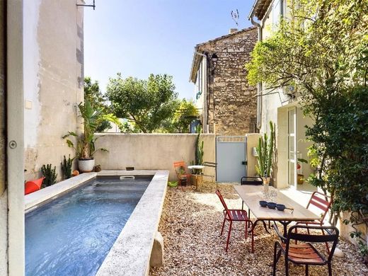 Casa di lusso a Mouriès, Bocche del Rodano
