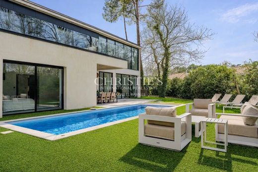Luxury home in Pyla sur Mer, Gironde