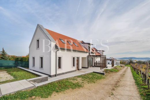 Luxe woning in Balatonfüred-fürdő, Veszprém megye