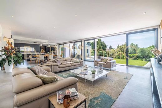 Βίλα σε Biot, Alpes-Maritimes