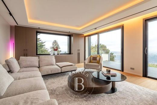 منزل ﻓﻲ Saint-Cyr-au-Mont-d'Or, Rhône