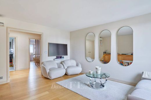 Apartment / Etagenwohnung in La Muette, Auteuil, Porte Dauphine, Paris