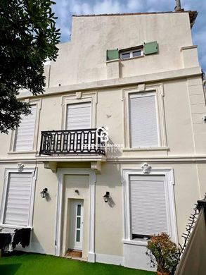 Maison de luxe à Le Cannet, Alpes-Maritimes