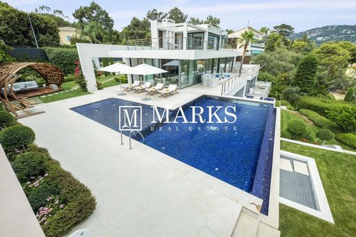 Luxury home in Saint-Jean-Cap-Ferrat, Alpes-Maritimes