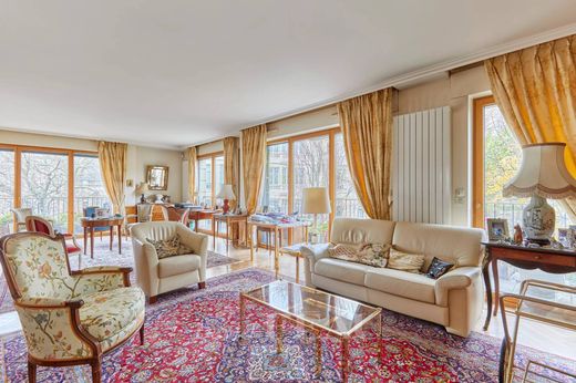 Appartamento a La Muette, Auteuil, Porte Dauphine, Parigi