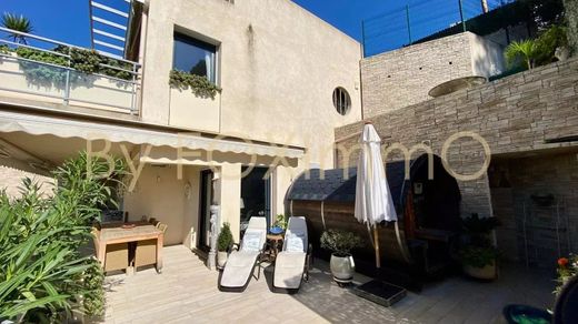 Apartment in Cagnes-sur-Mer, Alpes-Maritimes