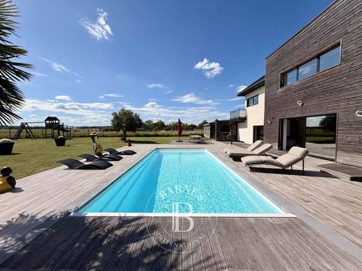 Casa di lusso a Flines-lez-Raches, North