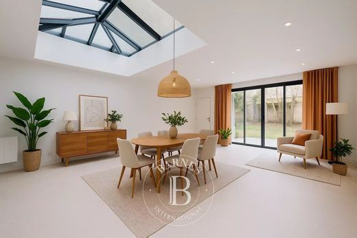 Bordeaux, Girondeのアパートメント