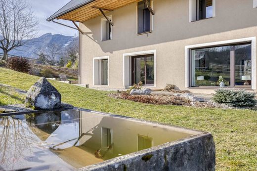 Luxury home in Montagnole, Savoy