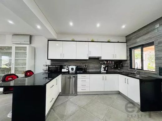 منزل ﻓﻲ Moncarapacho e Fuzeta, Olhão