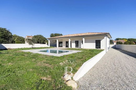 Maison de luxe à Solenzara, Corse-du-Sud