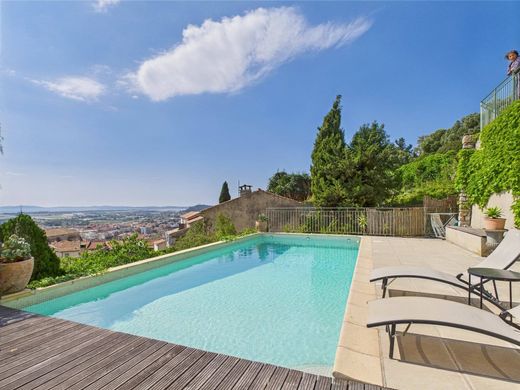 Luxury home in Hyères, Var
