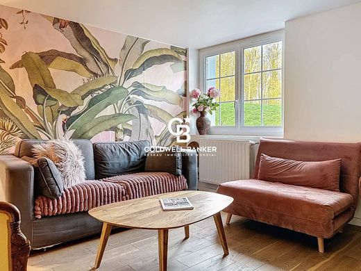 Luxury home in Orly-sur-Morin, Seine-et-Marne