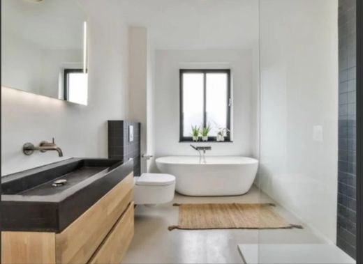 Daire Cachan, Val-de-Marne