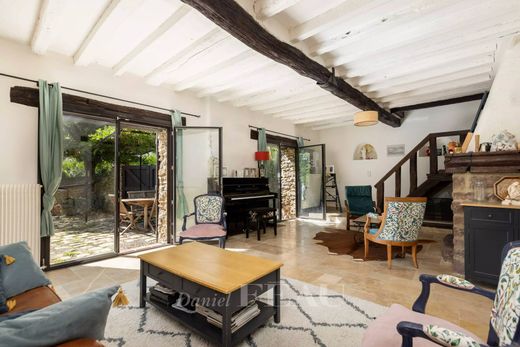 Luxury home in Guyancourt, Yvelines